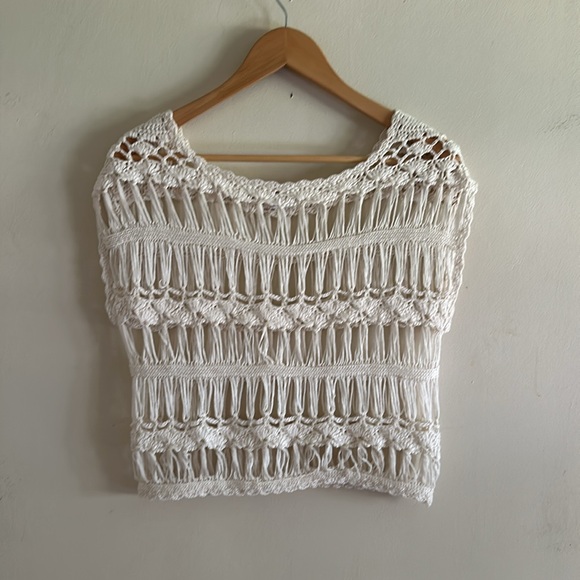 Candie’s Cream Chrochet Boho Crop Soft Shirt Size Small - Picture 2 of 5
